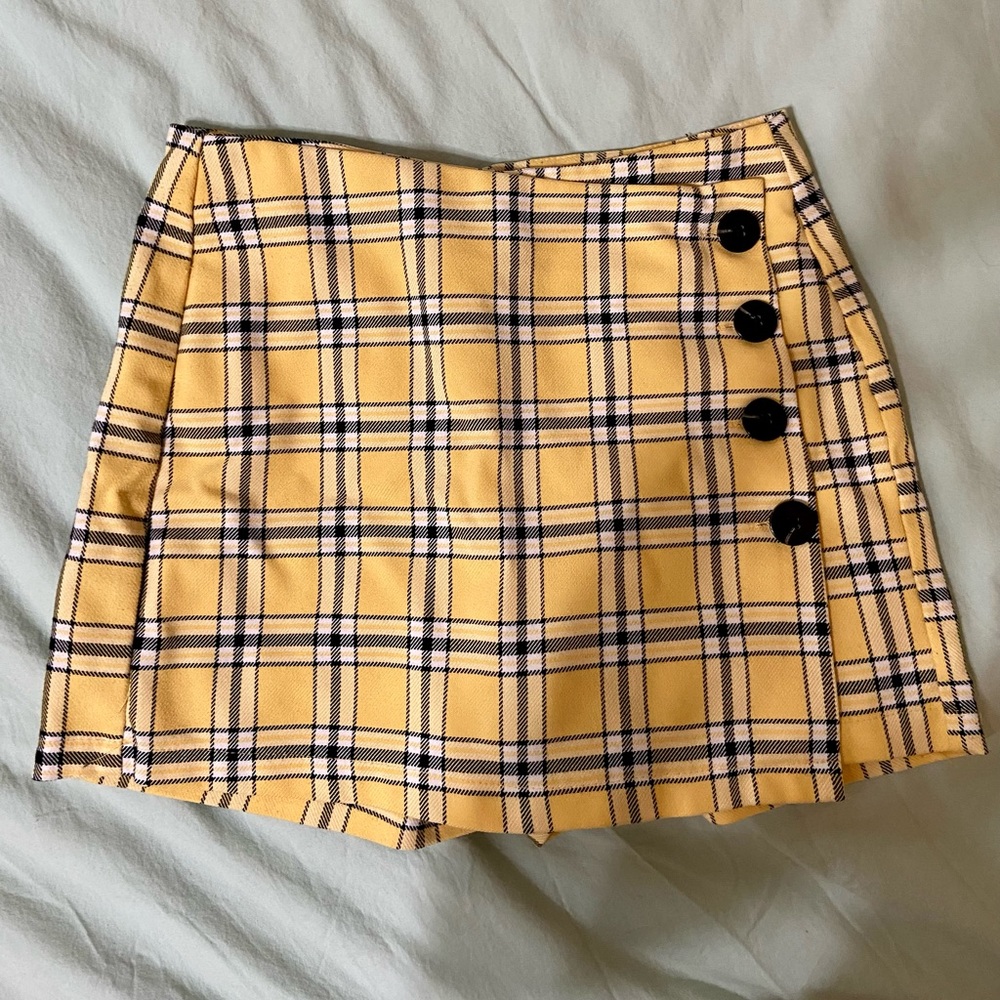 Plaid mini skirt / skort